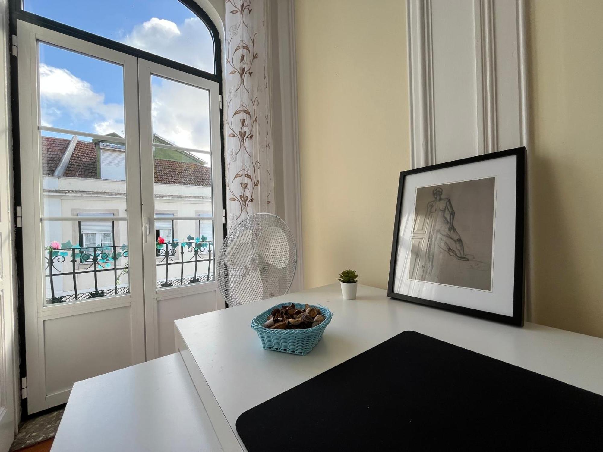 Quarto No Apartamento Pombal Lisboa Esterno foto